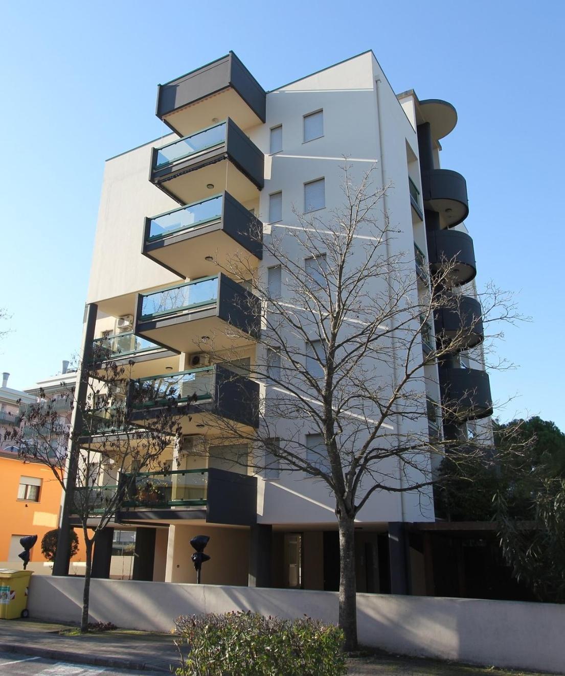 Laura Apartamento Bibione Exterior foto